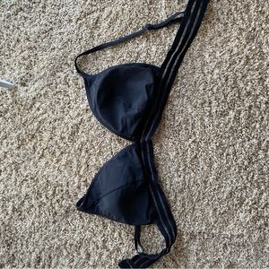 Fig leaves black swim top size 16